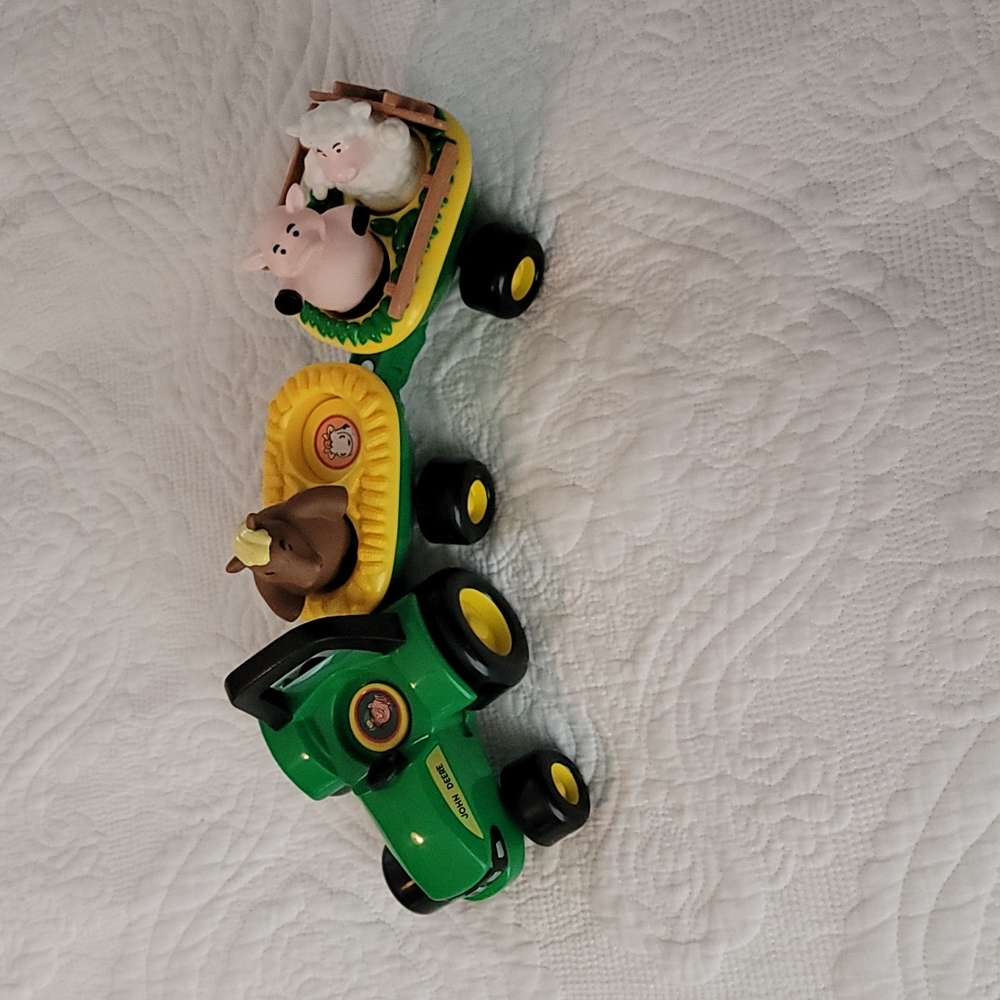 John Deere Toy Tractor & Animals